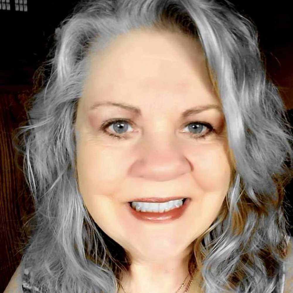 Meet your Posher, Linda